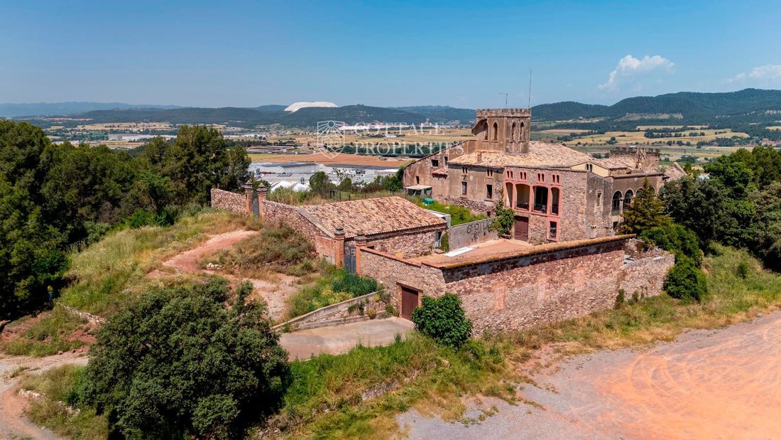 Finca in Artes, Catalonia, Spain 4 - 18352921