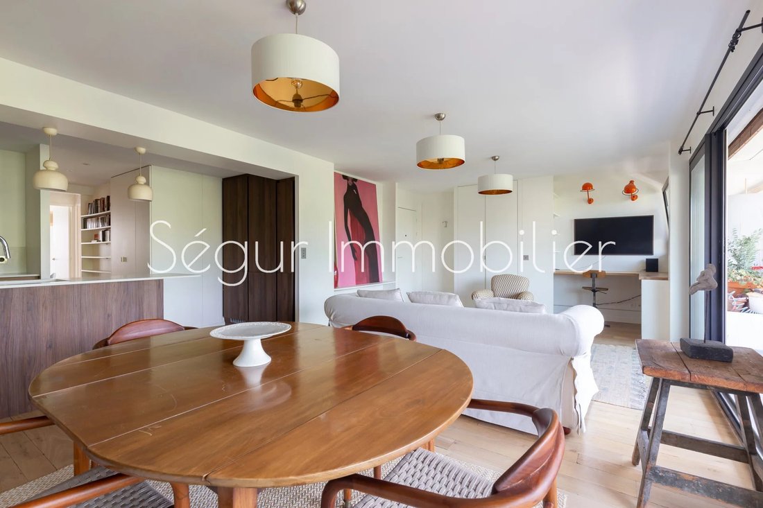 Apartment in Violet Commerce, Paris 15e Arrondissement, Paris 3 - 18350958