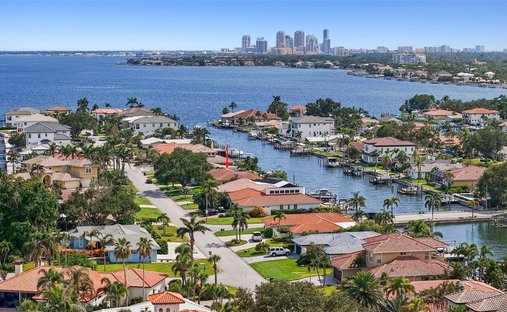 House in St. Petersburg, Florida, United States 1
