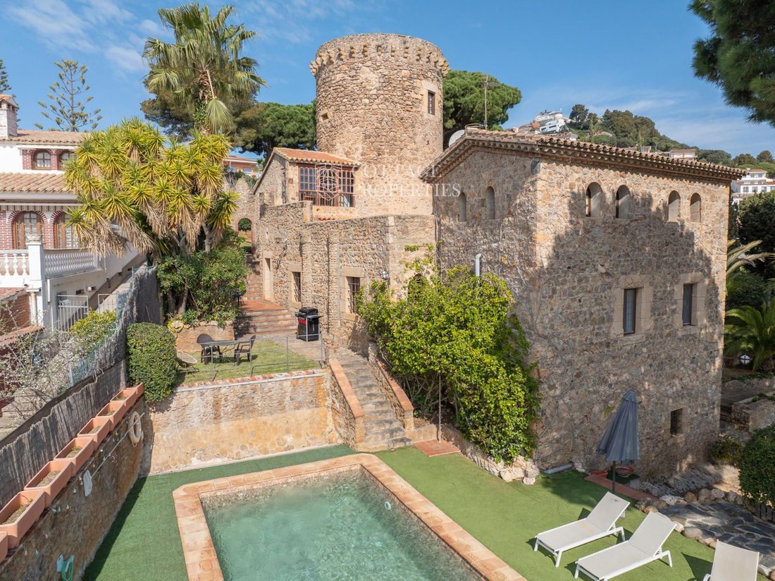 Finca in Santa Susanna, Catalonia, Spain 5 - 18352884