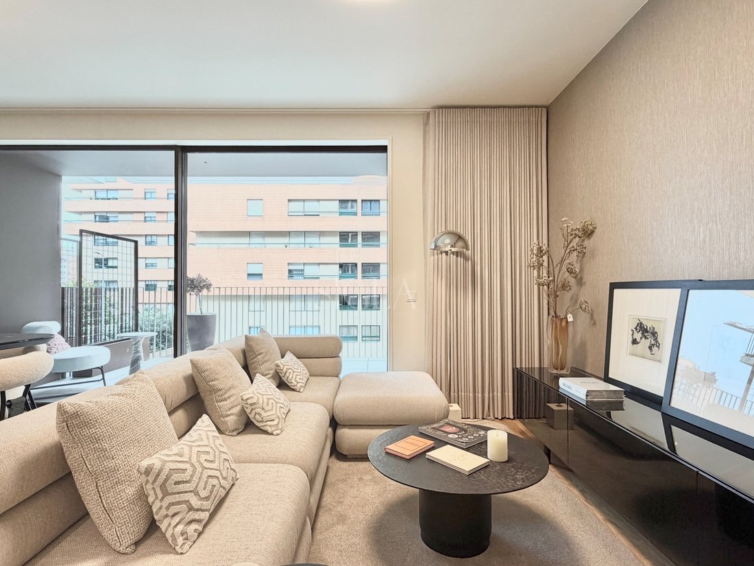 Apartment in Santa Marinha e Sao Pedro da Afurada, Porto District, Portugal 5 - 17694278