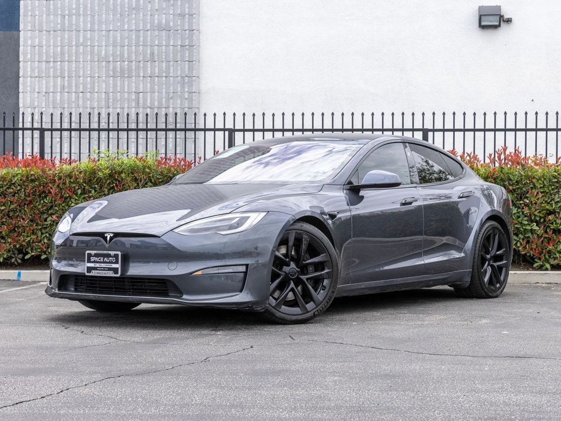 Sedan in Azusa, CA, United States 4 - 18344668