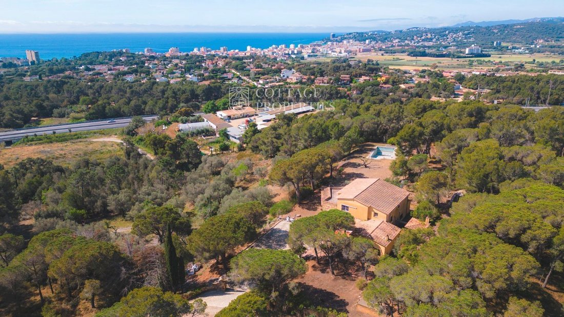 Finca in Palamos, Catalonia, Spain 1 - 18351602