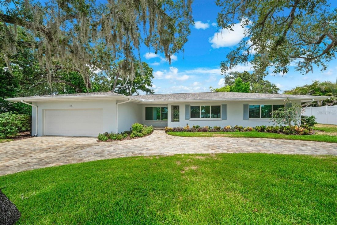 House in Largo, Florida, United States 1 - 18353780