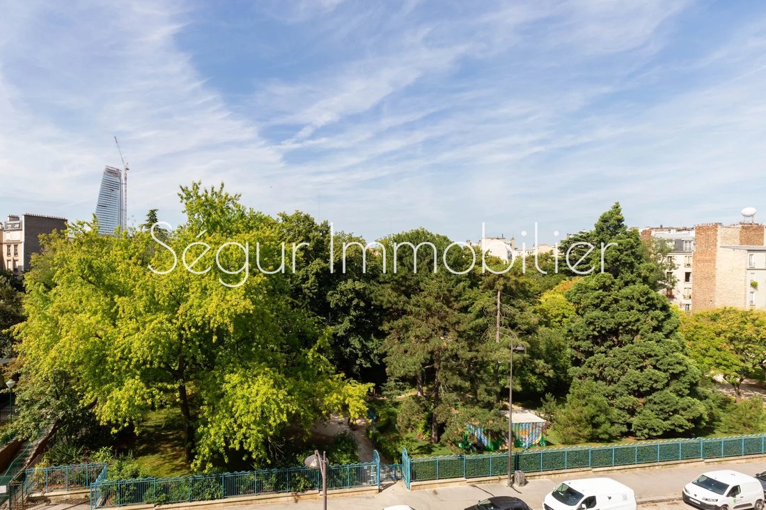 Apartment in Violet Commerce, Paris 15e Arrondissement, Paris 5 - 18350958