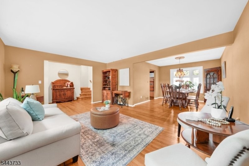 House in Wayne, New Jersey, United States 1 - 18350851