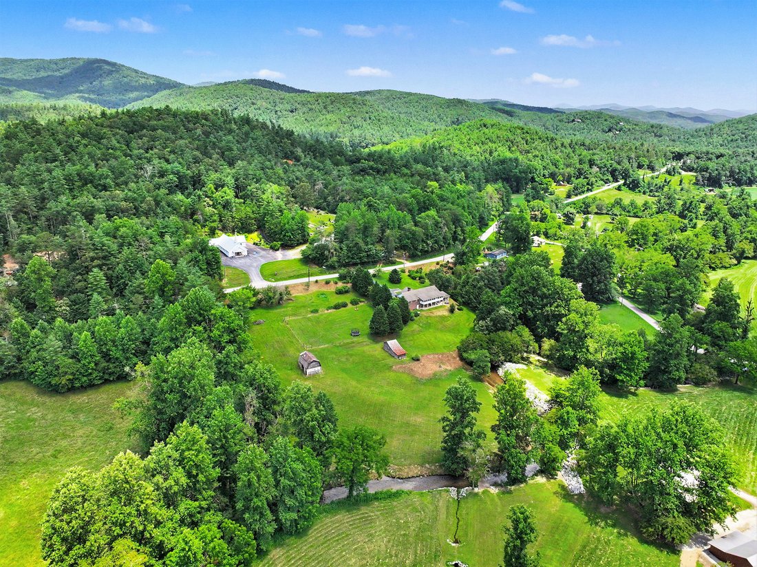 House in Clayton, Georgia, United States 1 - 18352829