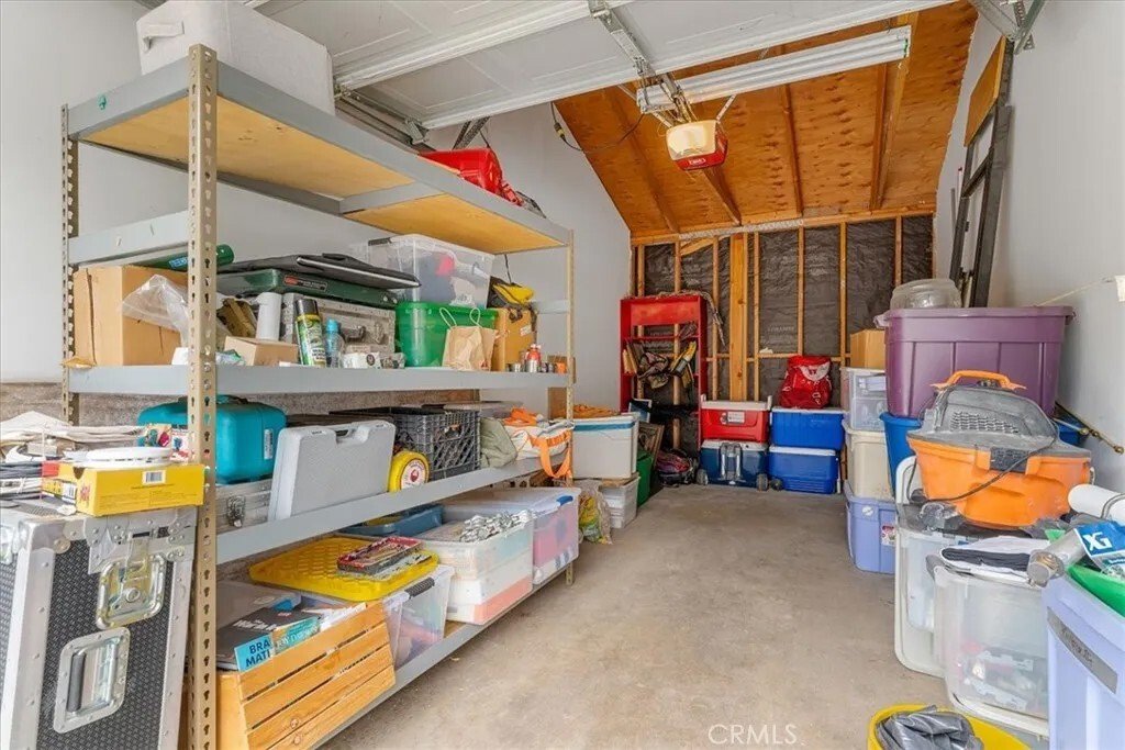Los Angeles, California, United States 4 - 18354838