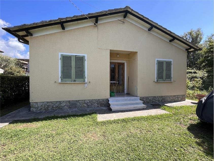 Villa in Center, Forte dei Marmi, Tuscany 2 - 18350960