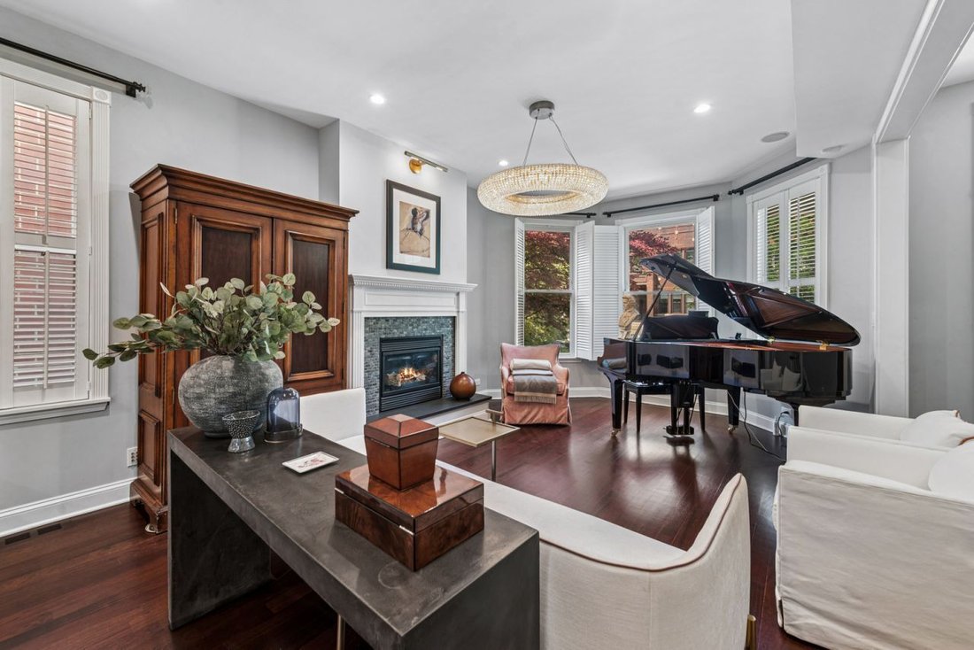 House in Chicago, Illinois, United States 4 - 18356418