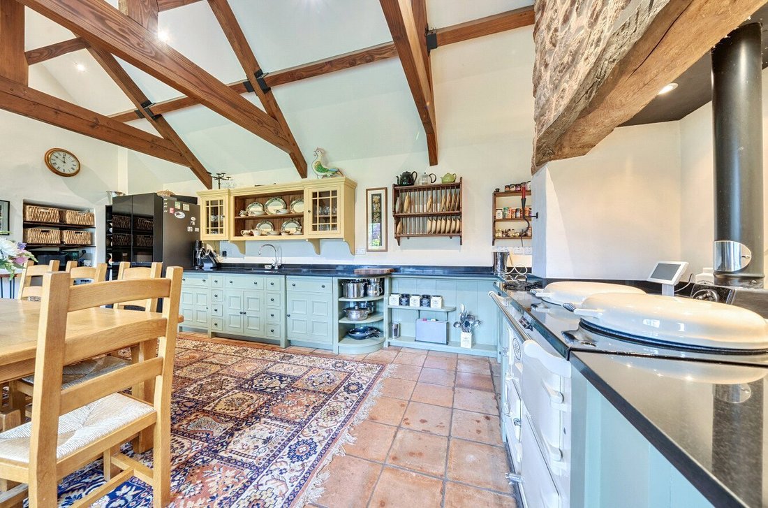 House in Somerset, England 5 - 18352088
