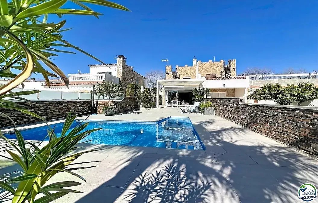 House in Empuriabrava, Catalonia, Spain 1 - 18352335