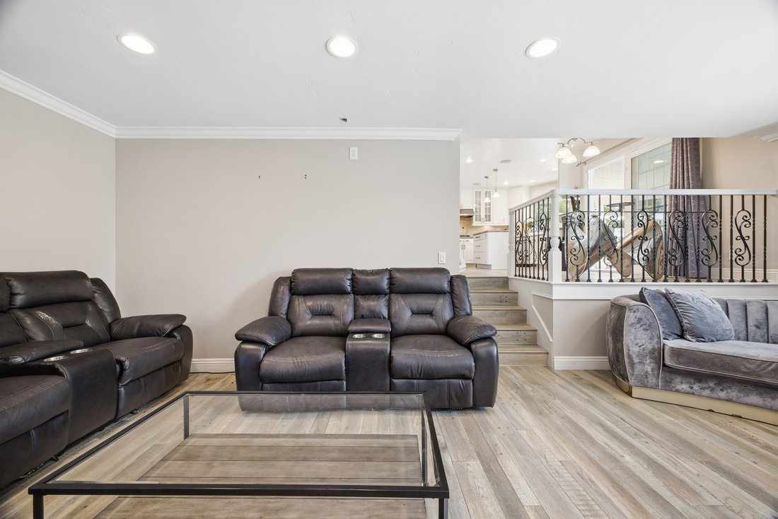 House in Orange, California, United States 5 - 18353221