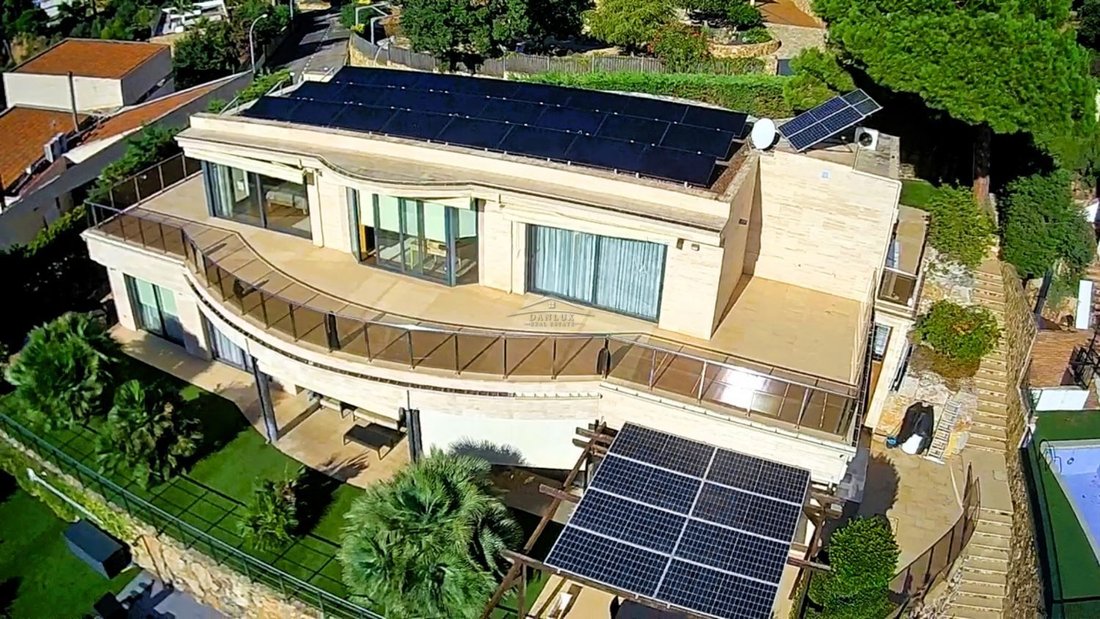 Chalet in Tossa de Mar, Catalonia, Spain 2 - 18351650