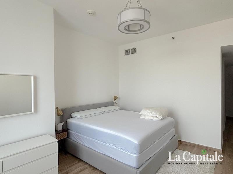 Apartment in Business Bay, Dubai, United Arab Emirates 5 - 18352608