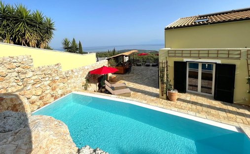Villa in Northern Corfu, Peloponnese, Western Greece and the Ionian, Greece 1