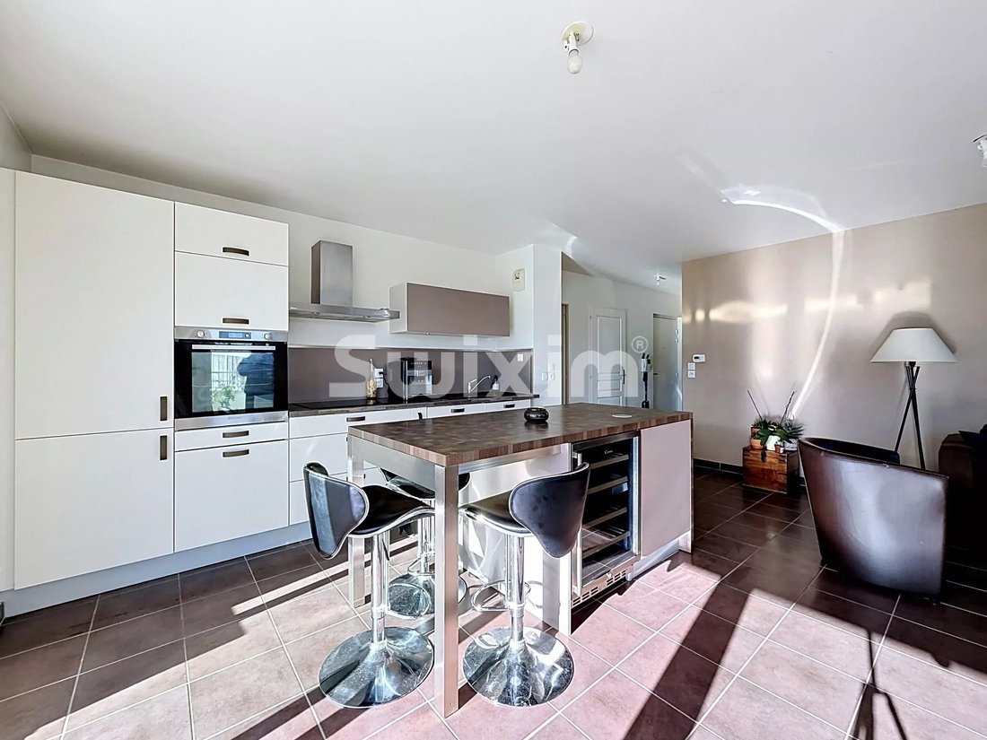 Apartment in Ouest, Saint-Genis-Pouilly, France 2 - 17944576
