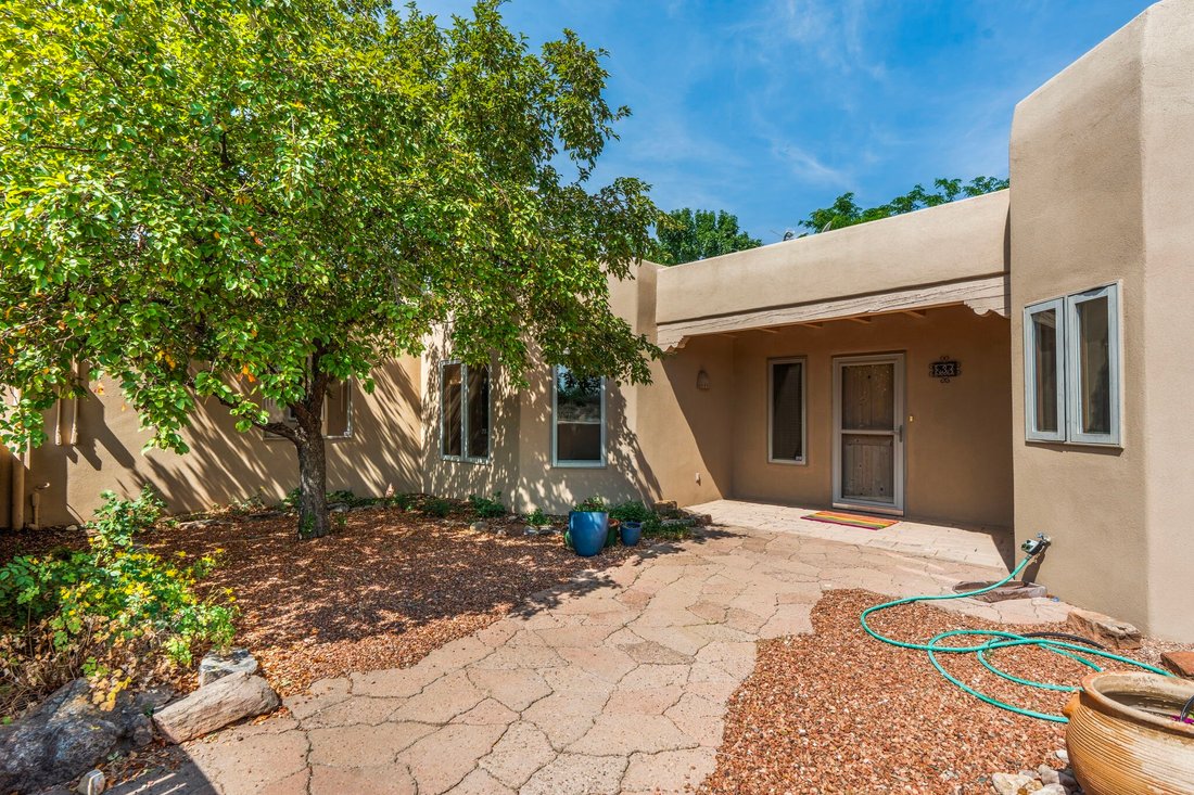 House in Santa Fe, New Mexico, United States 1 - 18353118