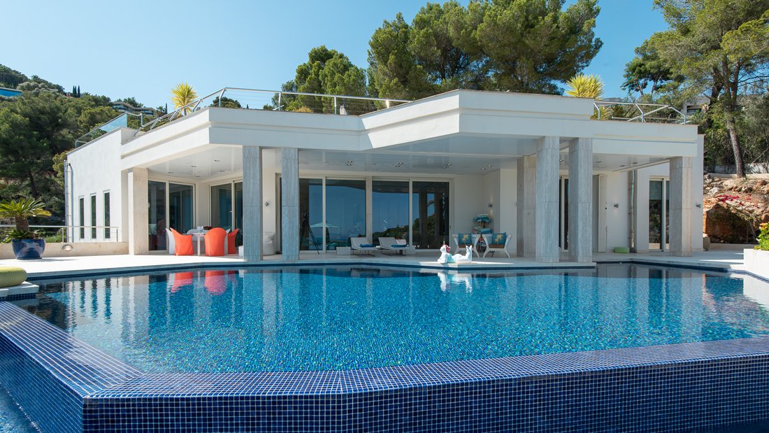 Villa in Son Vida, Palma, Balearic Islands 2 - 14357343