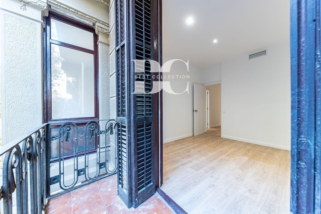Apartment in Eixample, Barcelona, Spain 5 - 18352071