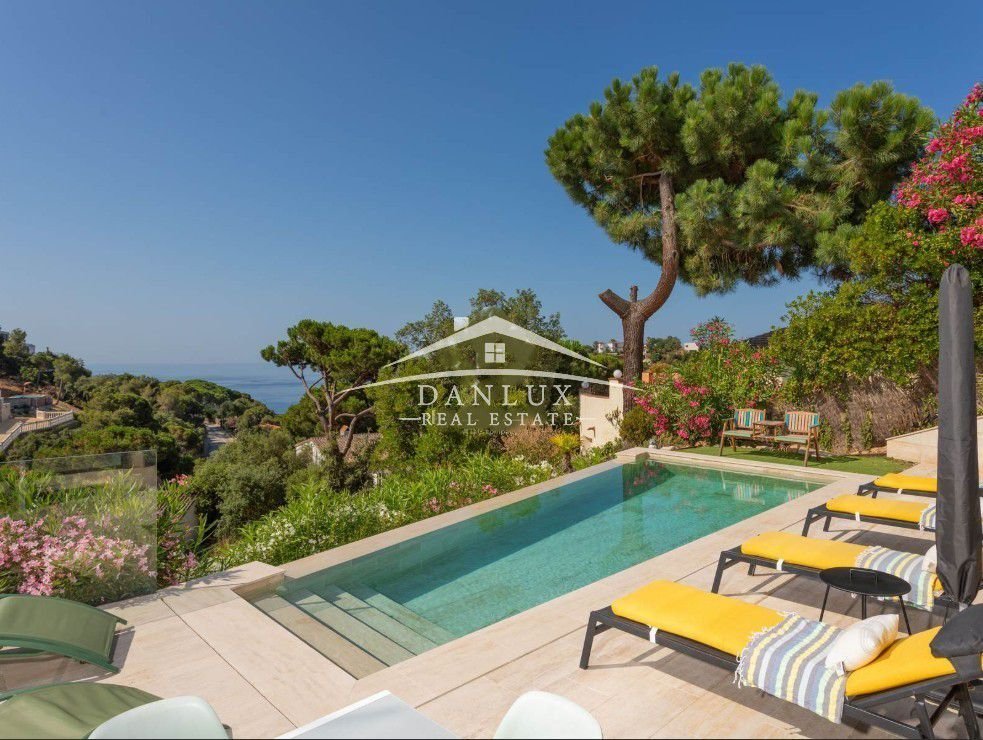 Chalet in Tossa de Mar, Catalonia, Spain 5 - 18351703