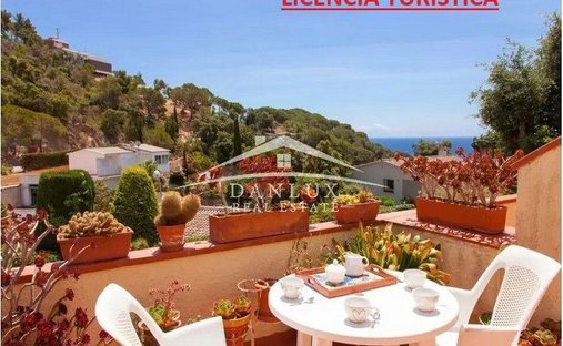 Chalet in Tossa de Mar, Katalonien, Spanien 1