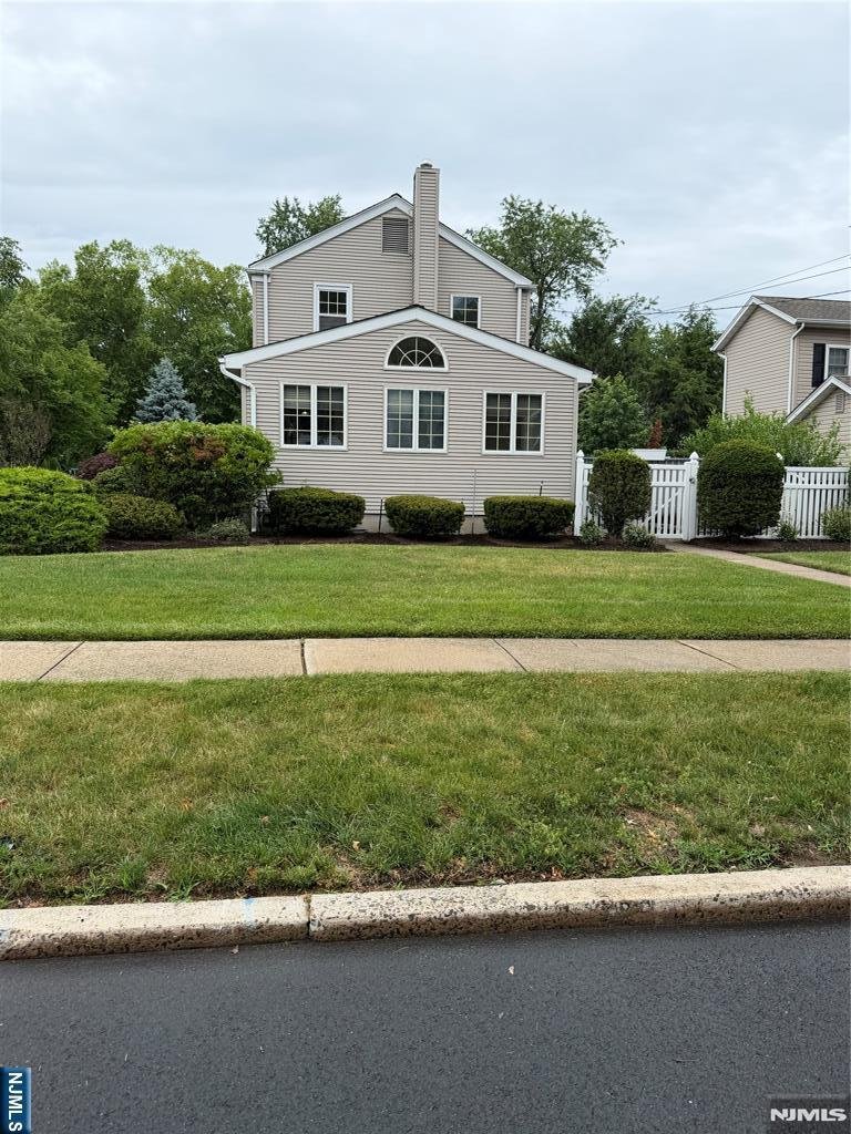 House in River Edge, New Jersey, United States 3 - 18352892