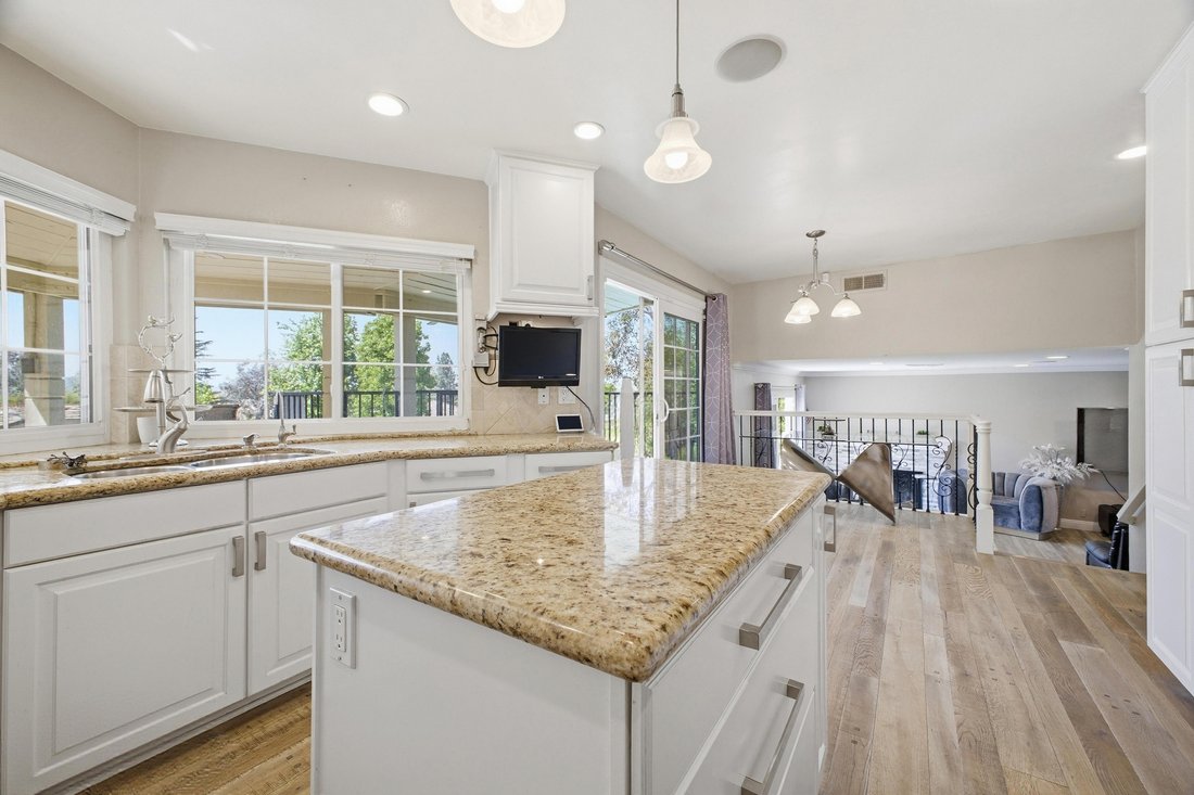 House in Orange, California, United States 3 - 18353221