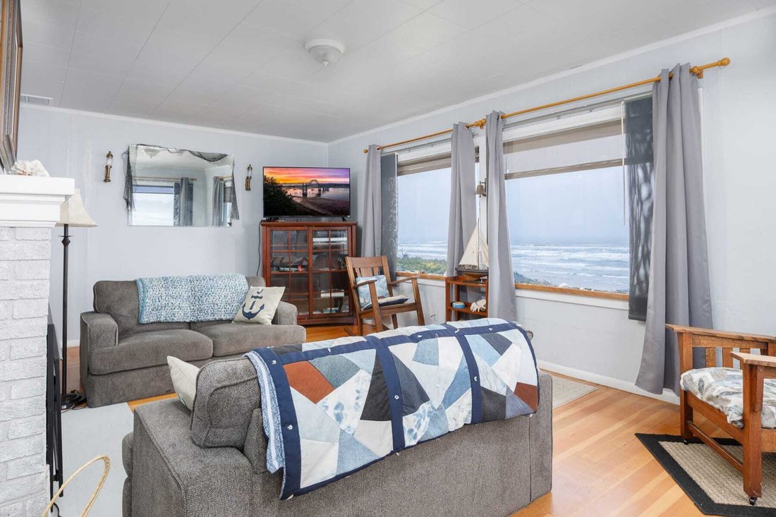 House in Newport, Oregon, United States 5 - 18352756