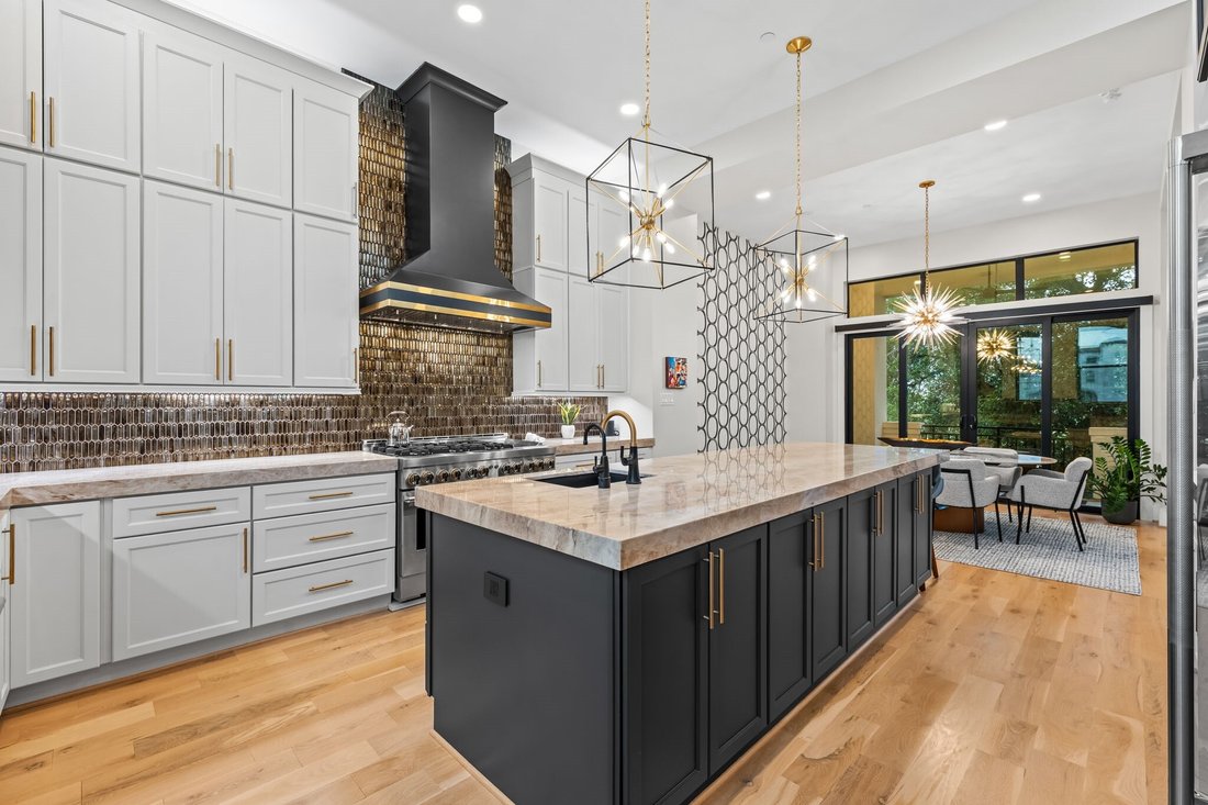 House in Houston, Texas, United States 3 - 18350684