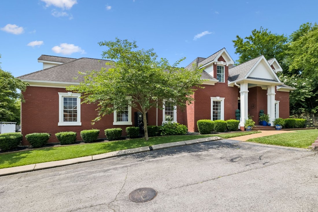 House in Columbia, Tennessee, United States 3 - 18354130