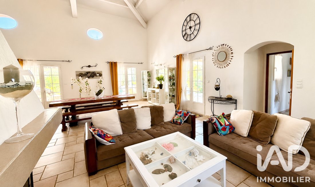 House in Besse-sur-Issole, Provence-Alpes-Côte d'Azur, France 2 - 17513931