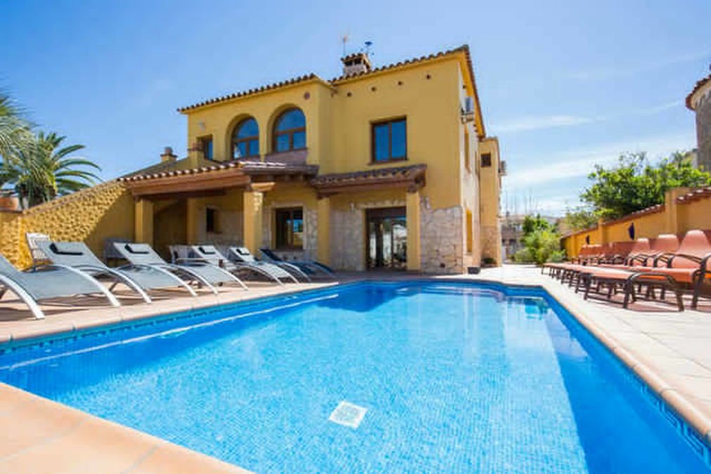 Villa in Empuriabrava, Catalonia, Spain 4 - 18351333