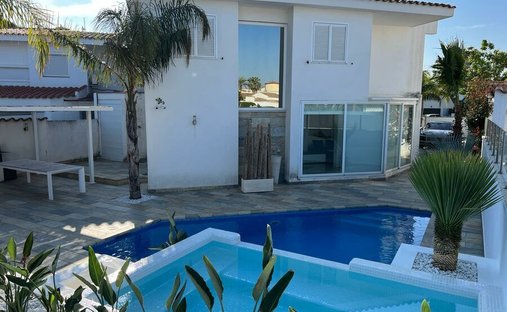 Casa en Ampuriabrava, Cataluña, España 1