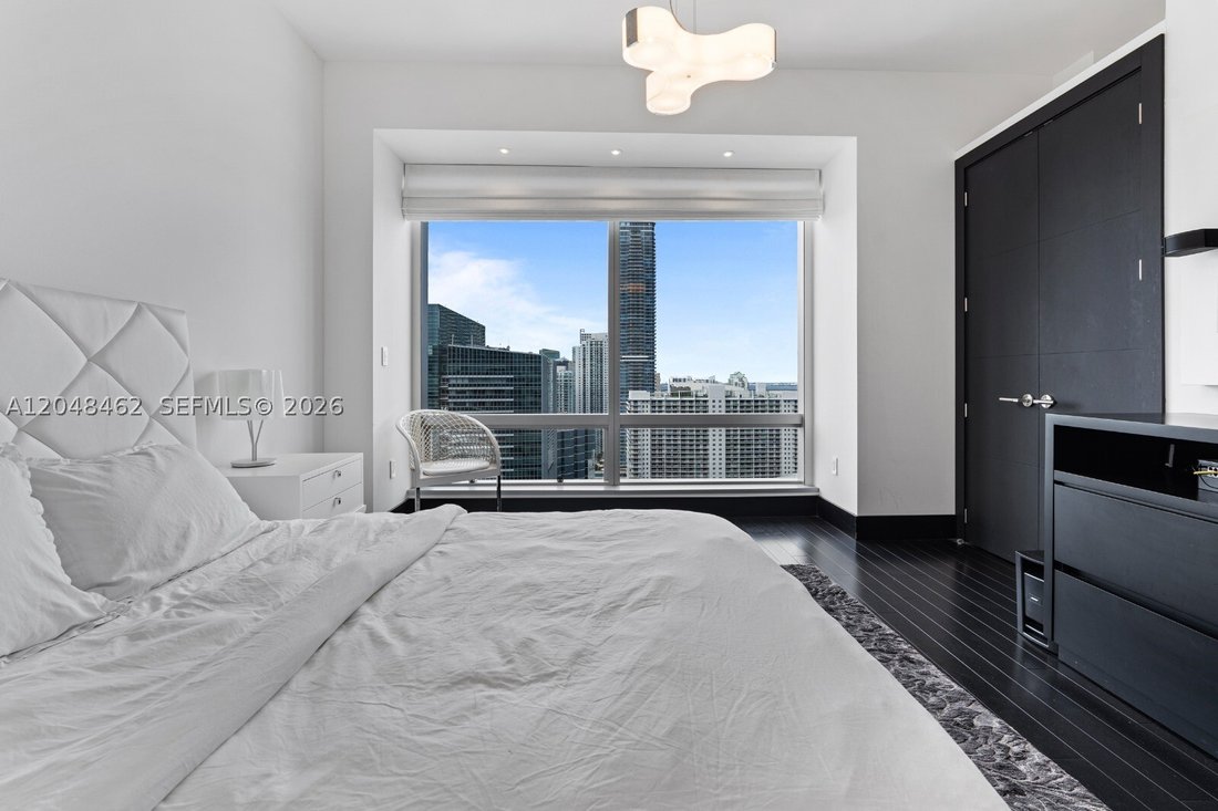 Condo in Miami, Florida, United States 5 - 18354270