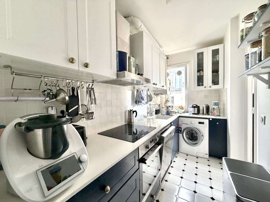 Apartment in Saint-Mande, Ile-de-France, France 4 - 18352143