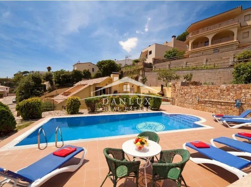 Chalet in Tossa de Mar, Catalonia, Spain 5 - 18351543