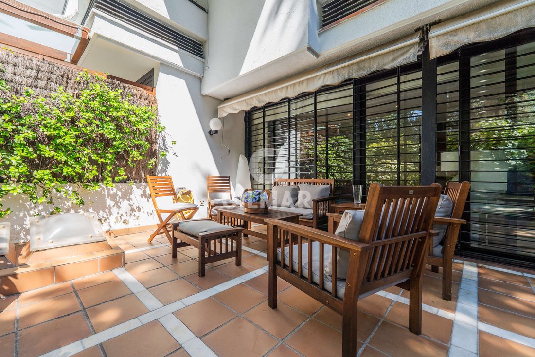 Townhouse in La Moraleja, Alcobendas, Comunidad de Madrid 4 - 18353710