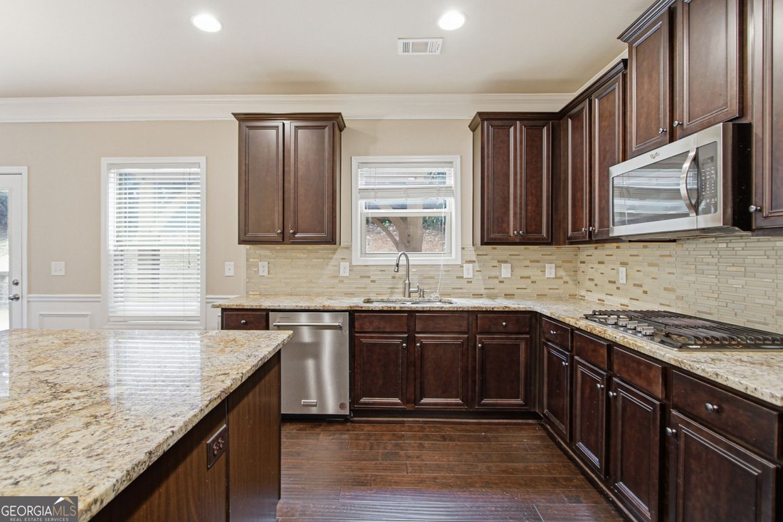House in Canton, Georgia, United States 2 - 18353769