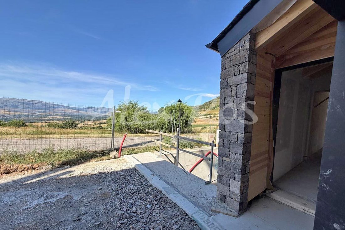 House in Das, Catalonia, Spain 3 - 18351302