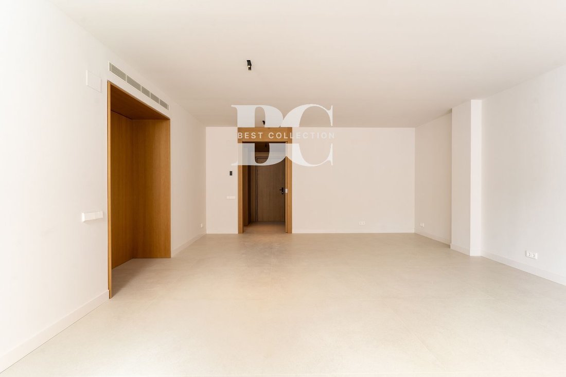 Apartment in Sarrià-Sant Gervasi, Barcelona, Spain 3 - 18351980