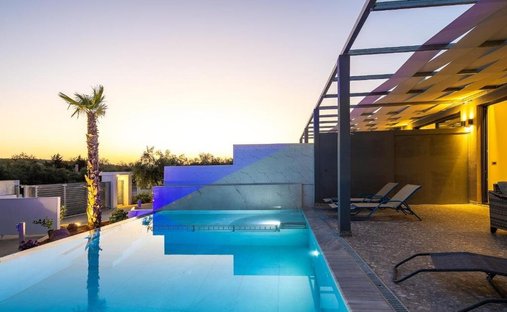 Villa in Milopotamos, Greece 1