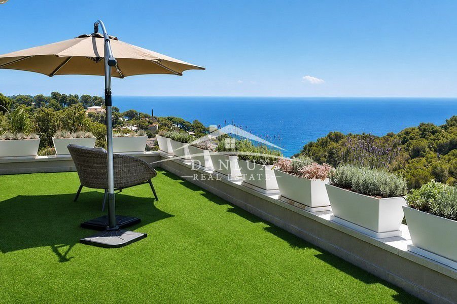 Chalet in Tossa de Mar, Catalonia, Spain 3 - 18351336
