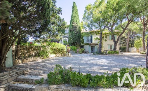 House in Fontvieille, Provence-Alpes-Côte d'Azur, France 1