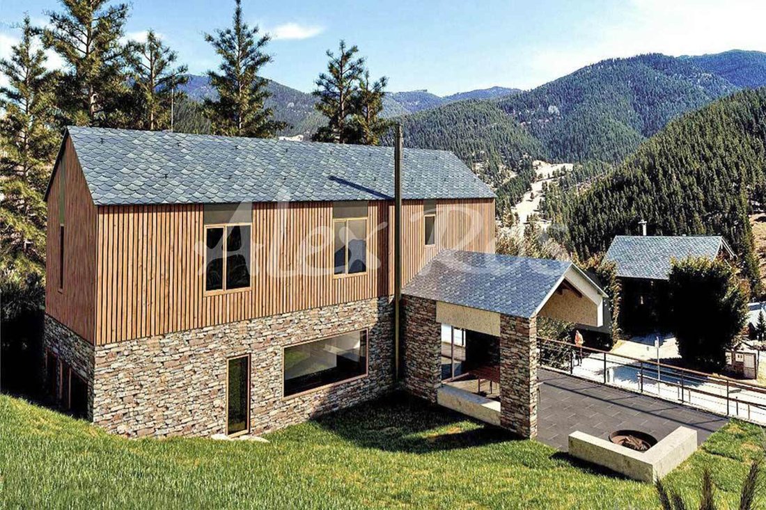 House in Alp, Catalonia, Spain 4 - 18351497