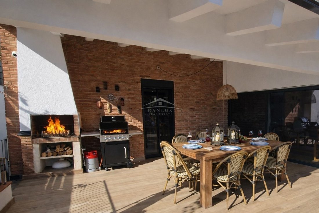 Chalet in Lloret de Mar, Catalonia, Spain 2 - 18351426