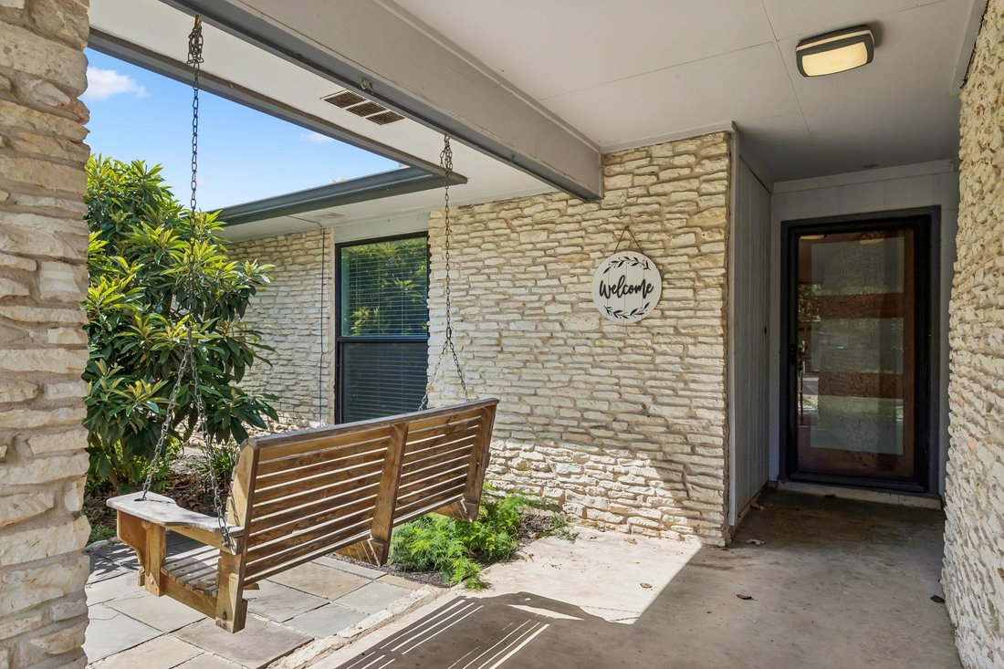 House in Austin, Texas, United States 5 - 18353608
