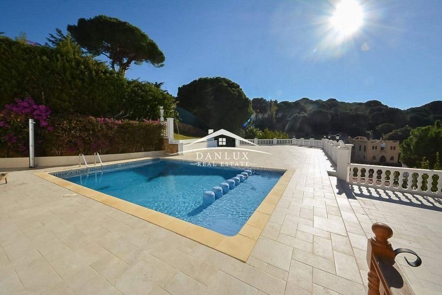 Chalet in Lloret de Mar, Catalonia, Spain 3 - 18351246