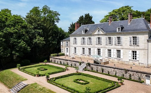 Chateau in Chenonceaux, Centre-Val de Loire, France 1