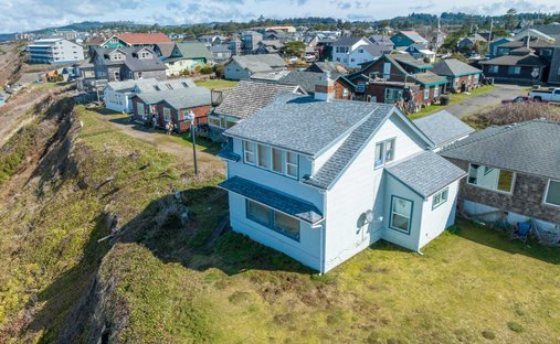 House in Newport, Oregon, United States 1